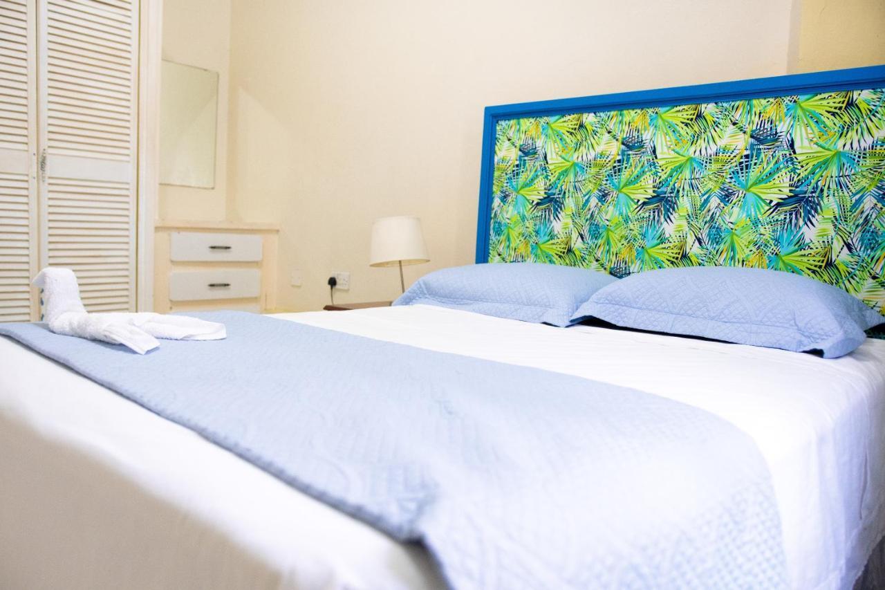 Tropical Breeze Vacation Home And Apartments Gros Islet Dış mekan fotoğraf