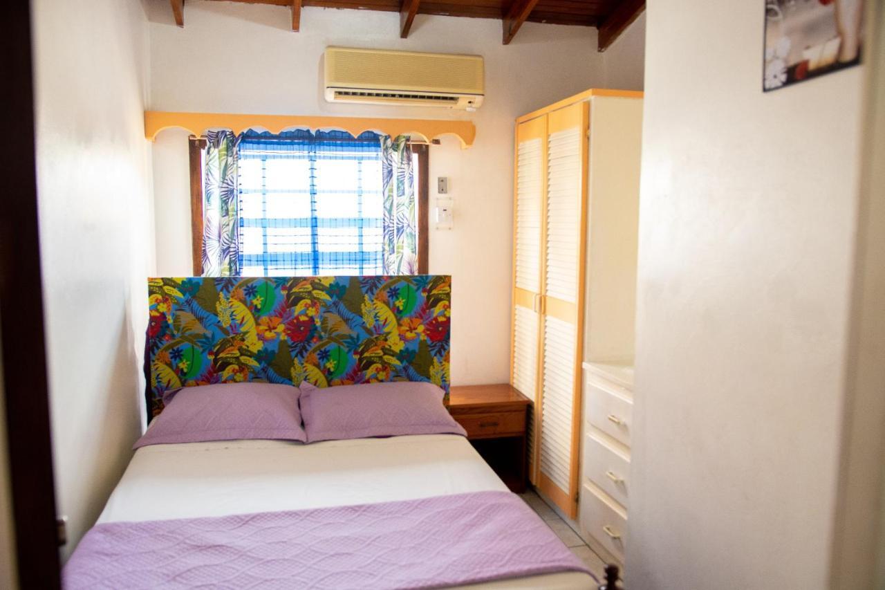 Tropical Breeze Vacation Home And Apartments Gros Islet Dış mekan fotoğraf