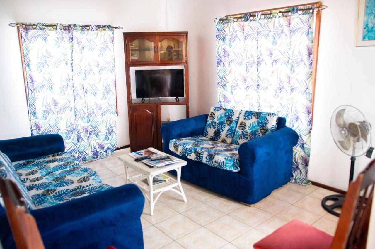 Tropical Breeze Vacation Home And Apartments Gros Islet Dış mekan fotoğraf